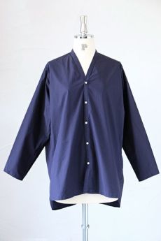 NO CONTROL AIR ノーコントロールエアー <br>70/-ピマコットンタイプライターVネックシャツ(SS)