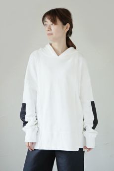 ANITYA アニティア y-neck Pullovers (AW) | T.T. GARRET