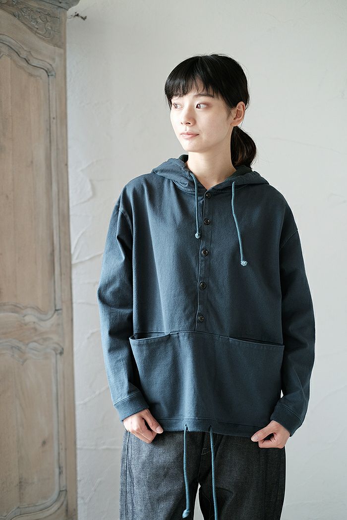 crepuscule クレプスキュール Button P/O hoodie (AW) | T.T. GARRET