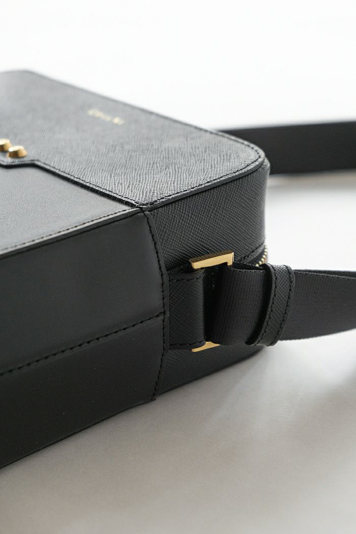 CULLNI クルニ Square leather shoulder bag(basic) | T.T. GARRET