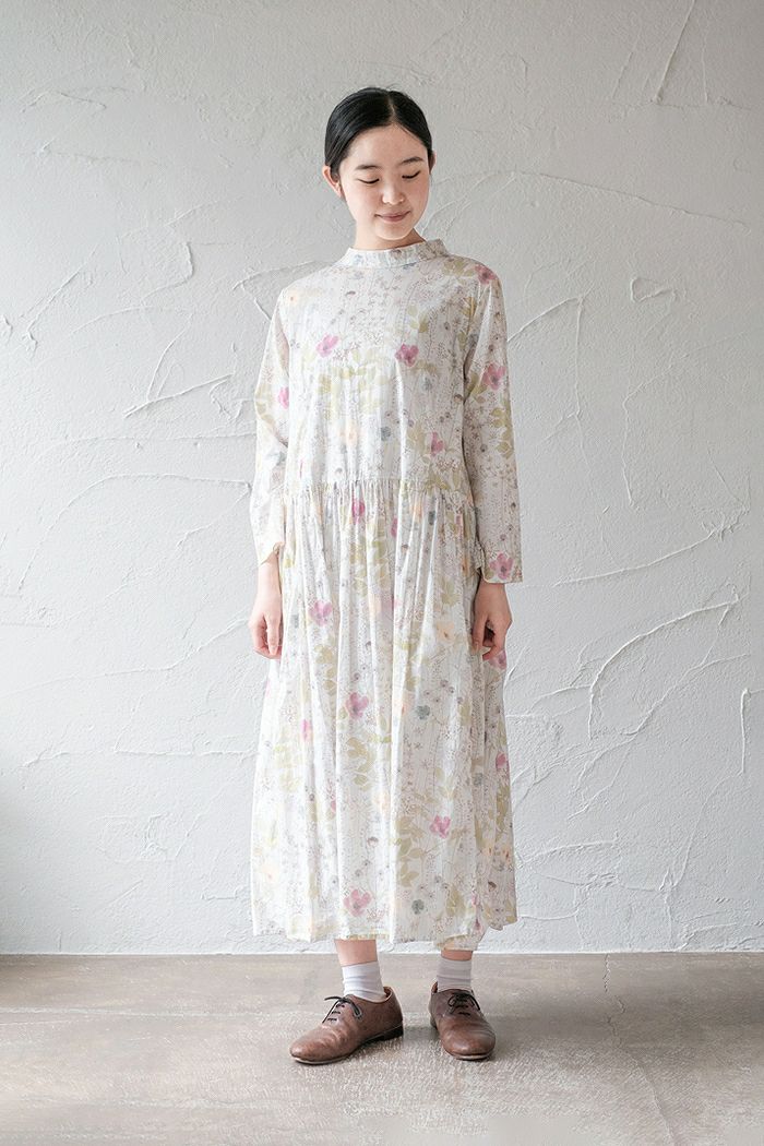 ガーゼ Gauze# ロングワンピース　リバティ Gauze# ガーゼLIBERTY リバティスイッチングワンピース
