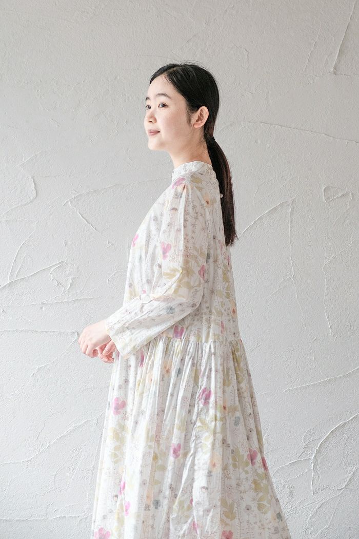 ガーゼ Gauze# ロングワンピース　リバティ Gauze# ガーゼLIBERTY リバティスイッチングワンピース