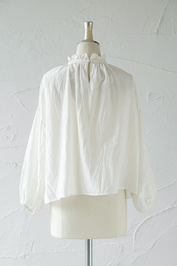ROBE de PEAU(ローブデポー) フリルネックブラウス ROBE de PEAU ローブデポー フリルネックブラウス(23SS) | T.T.
