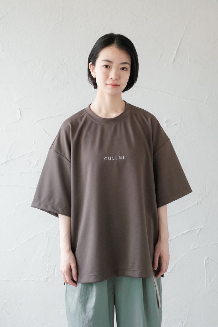 CULLNI クルニ CULLNI Logo Embroidery Tee(23SS/basic) | T.T. CULLNI クルニ CULLNI Logo Embroidery Tee(23SS/basic) | T.T.