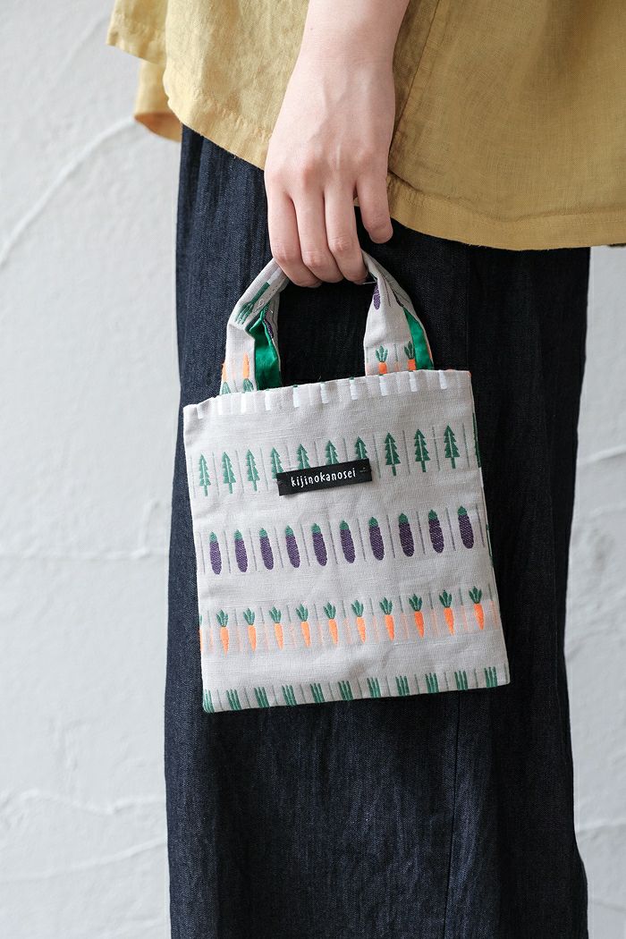 kijinokanosei キジノカノウセイ <BR>Small Square Bag -yasai-(23SS)