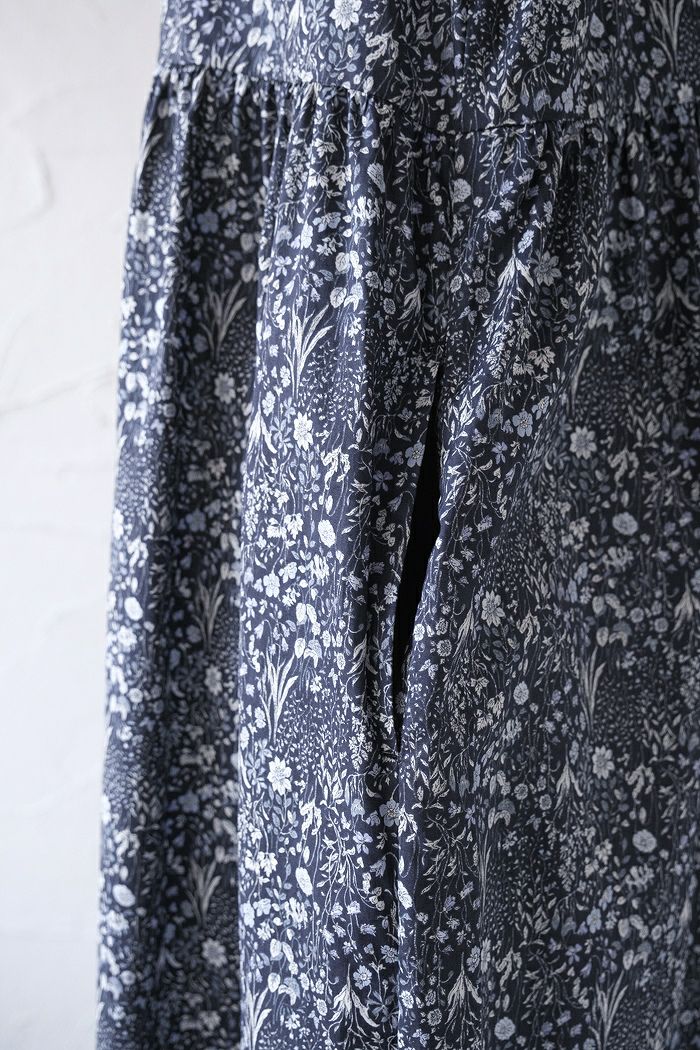 pot and tea ポットアンドティー ノーカラーロングワンピース(通年  