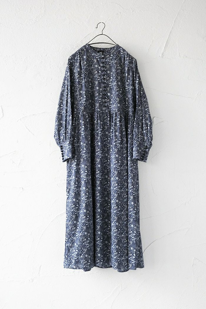 robe de peau 恥ずかしい 花柄ロングワンピース