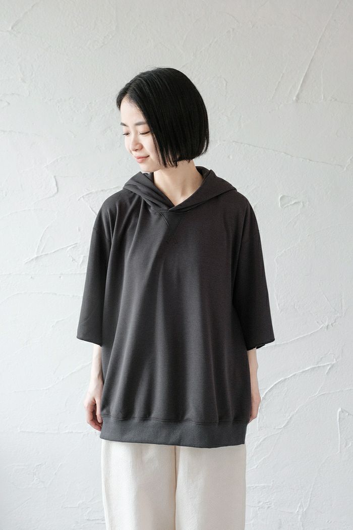 店舗情報 Tilak + POUTNIK DEL-Hoodei S/S サイズL | www.fornvalls.cat