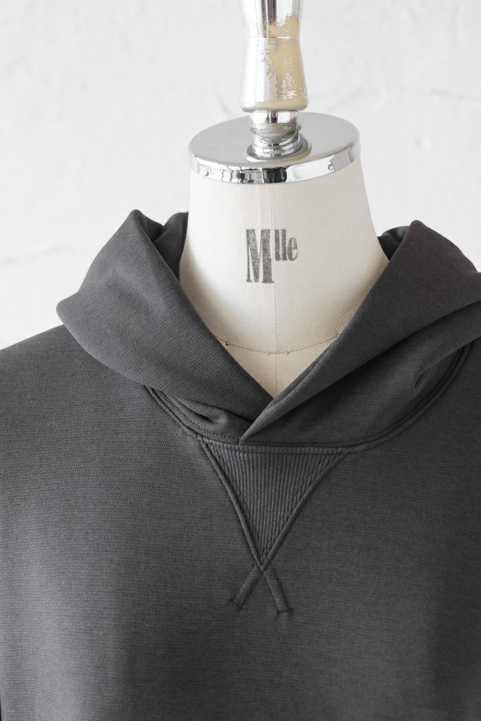 tilak デルフーディー XL ポートニック ティラック 楽天市場】Tilak POUTNIK ティラック ポートニック パーカー Raven