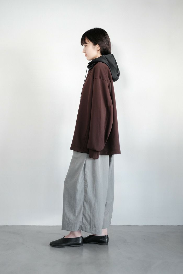 美品 クルニ 23AW ハーフZIP プルオーバー パーカー クレストブリッジ CULLNI クルニ Half Zip Pullover Hoodie(23AW) | T.T. GARRET