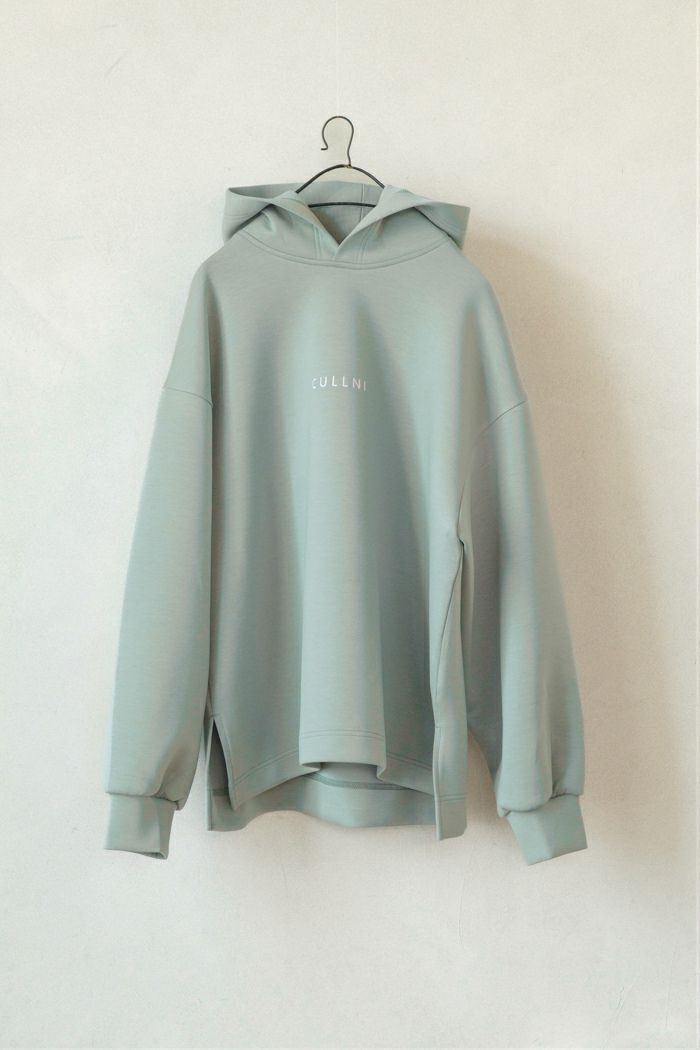 クルニ　CULLNI hooded pullover サイズ2 CULLNI クルニ CULLNI Logo Embroidery Hoodie(23AW) | T.T. GARRET