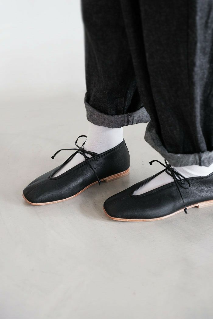 SUI スイ <br>Lace up ballet (basic)