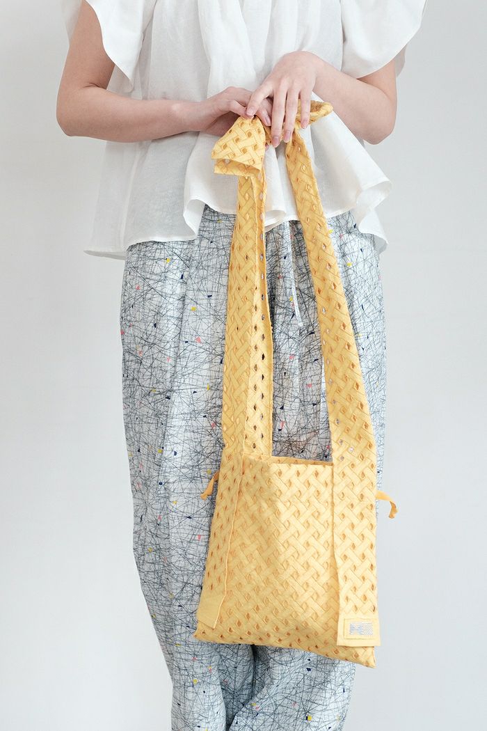 toss kijinokanosei キンチャクバッグ ショルダーmittan toss kijinokanosei キンチャクバッグ ショルダーmittan 【公式通販】