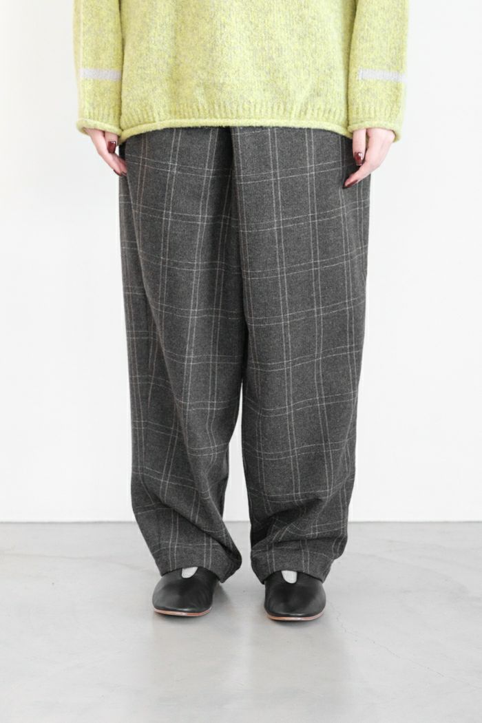 Dulcamara ドゥルカマラ <br>オーバーラップチェックラップパンツ(24AW)