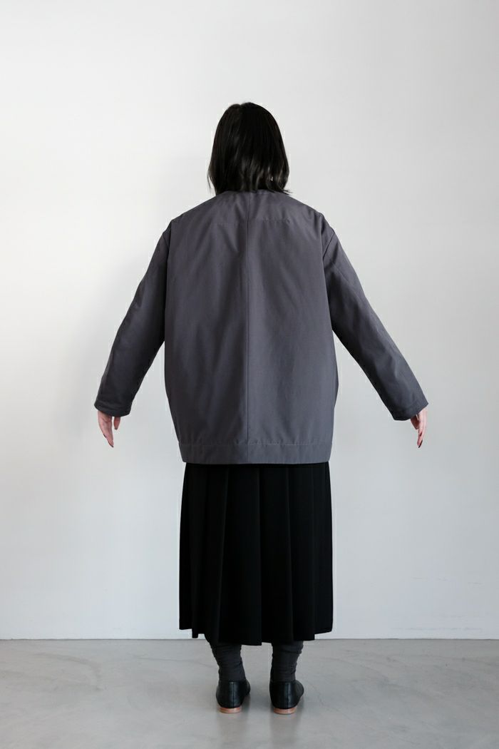 000000040237-05-l.jpg?t=