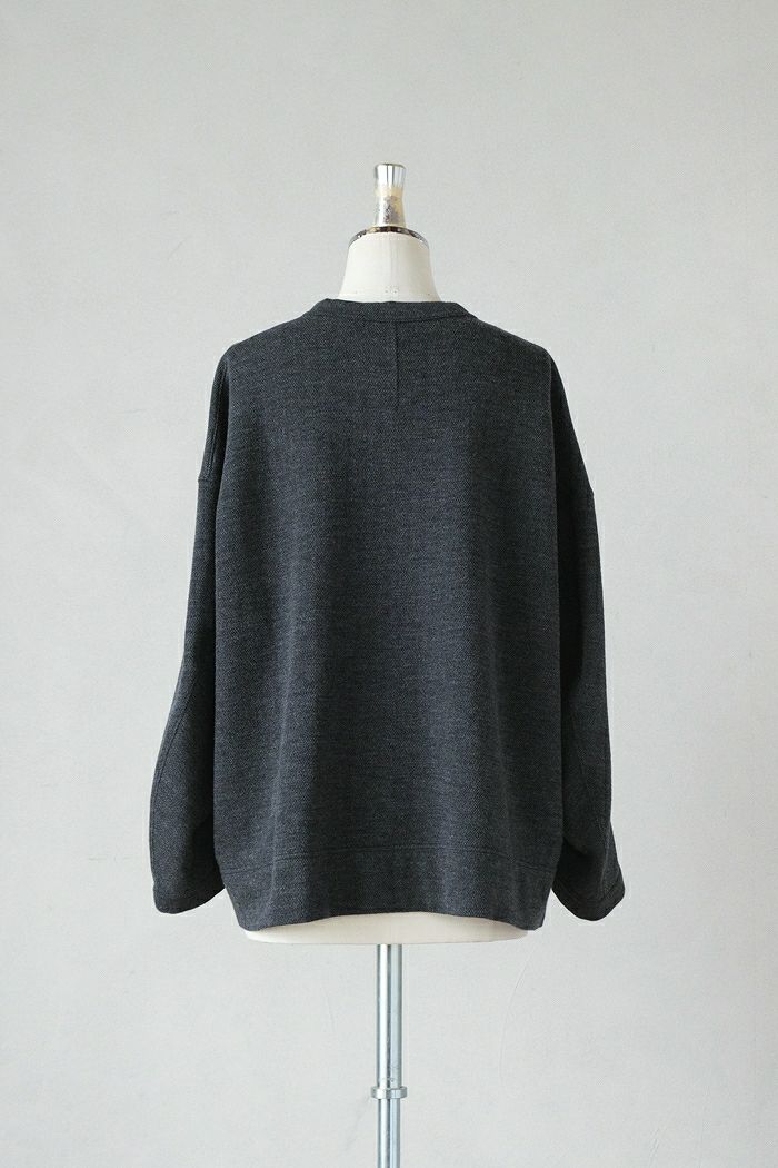 FIRMUM フィルマム オージーウール杉綾柄 ジャガードニット クルー