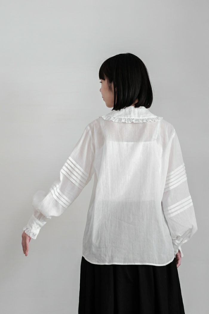 Heriter エリテ lace collar pintuck blouse(24AW) | T.T. GARRET