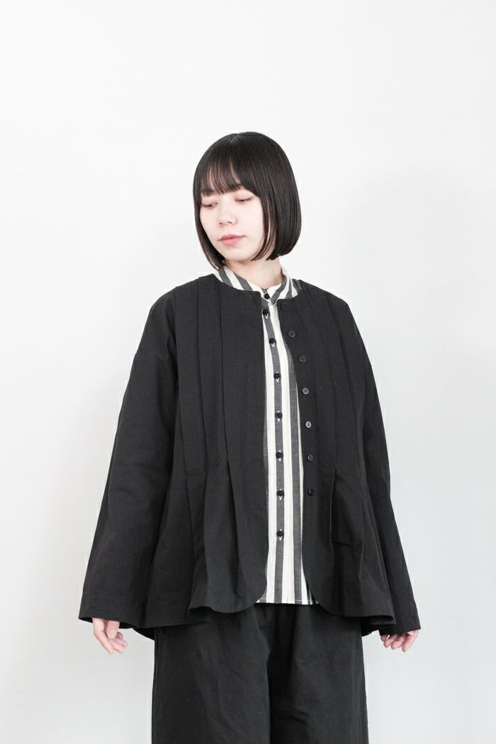 MAGALI マガリ スラブコットンリネン・タックジャケット(24AW) | T.T.