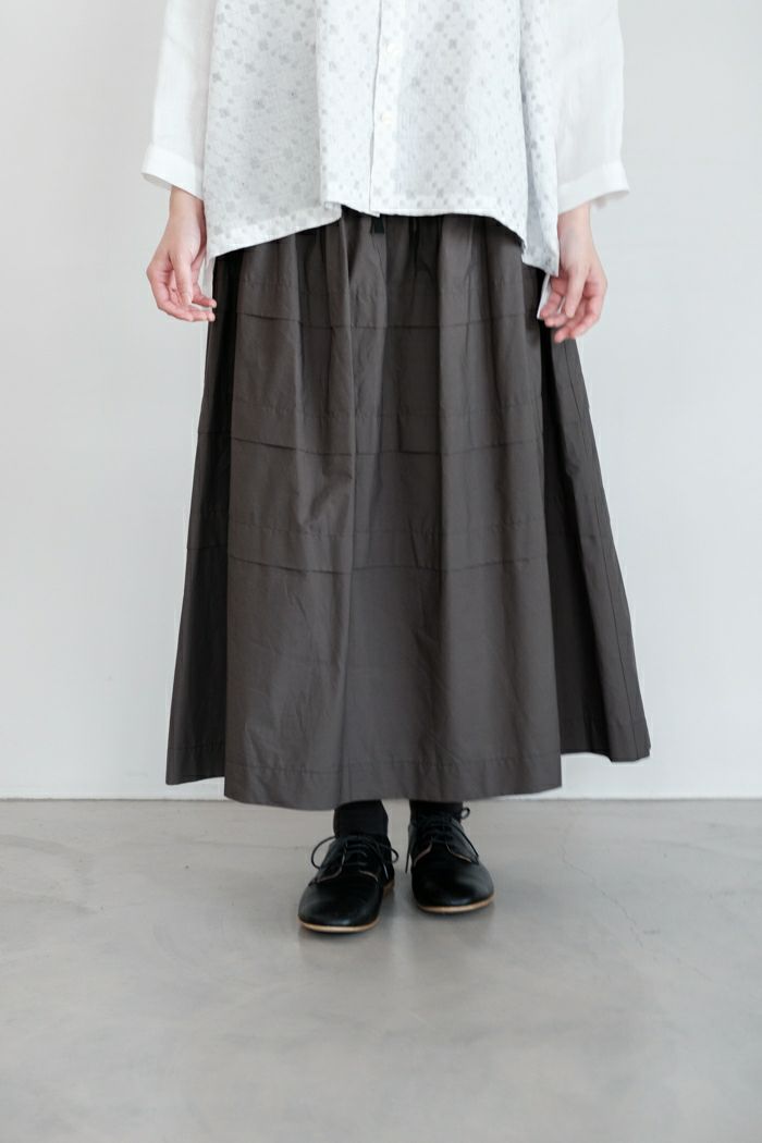 MAGALI マガリ <br>ハイカウントコットン タックスカート(24AW)