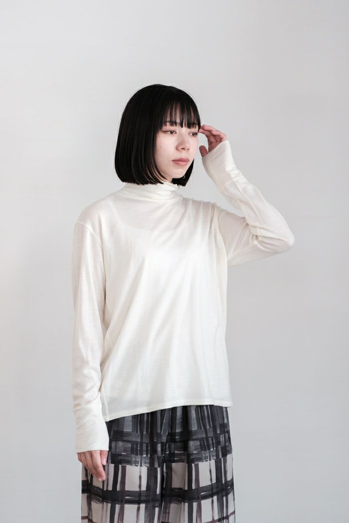 美品✨ピーティートリーノ　チェック　ブルー　ウォッシャブルウール　シェルボタン ウォッシャブルウール ハイネックプルオーバー23AW