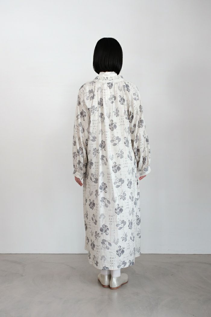 Porter des boutons ポルテデブトン 植物ノートワンピース(24AW