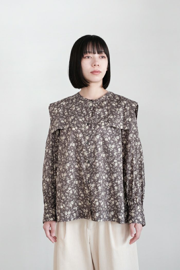 Porter des boutons ポルテデブトン LIBERTY PRINTスクエア