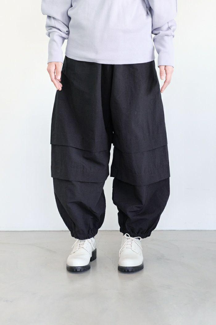 nunuforme ヌヌフォルム <br>プリーツパンツ(24AW)
