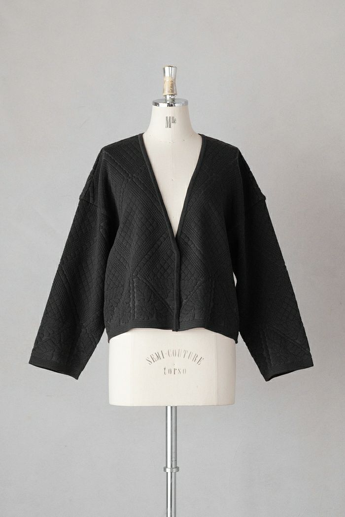 Porter des boutons ポルテデブトン キルト柄ニットジャケット(24AW