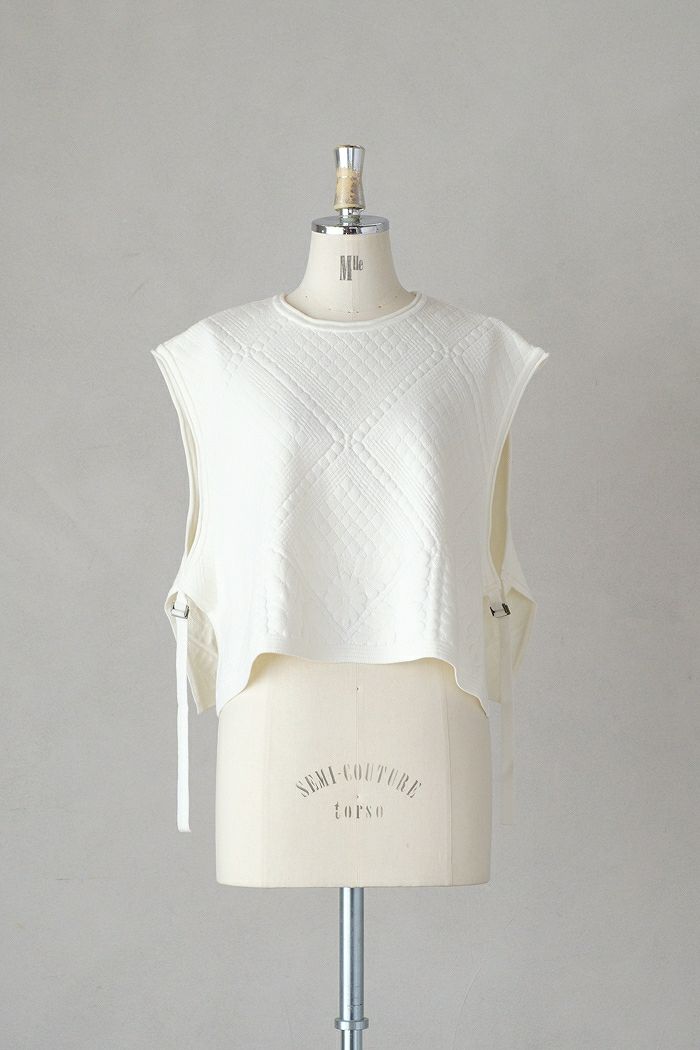 Porter des boutons ポルテデブトン <br>キルト柄ニットベスト(24AW)