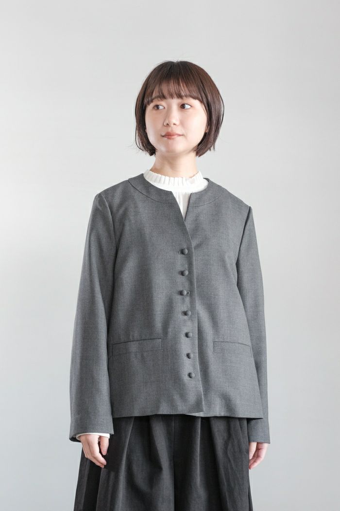 Porter des boutons ポルテデブトン バックフレアジャケット