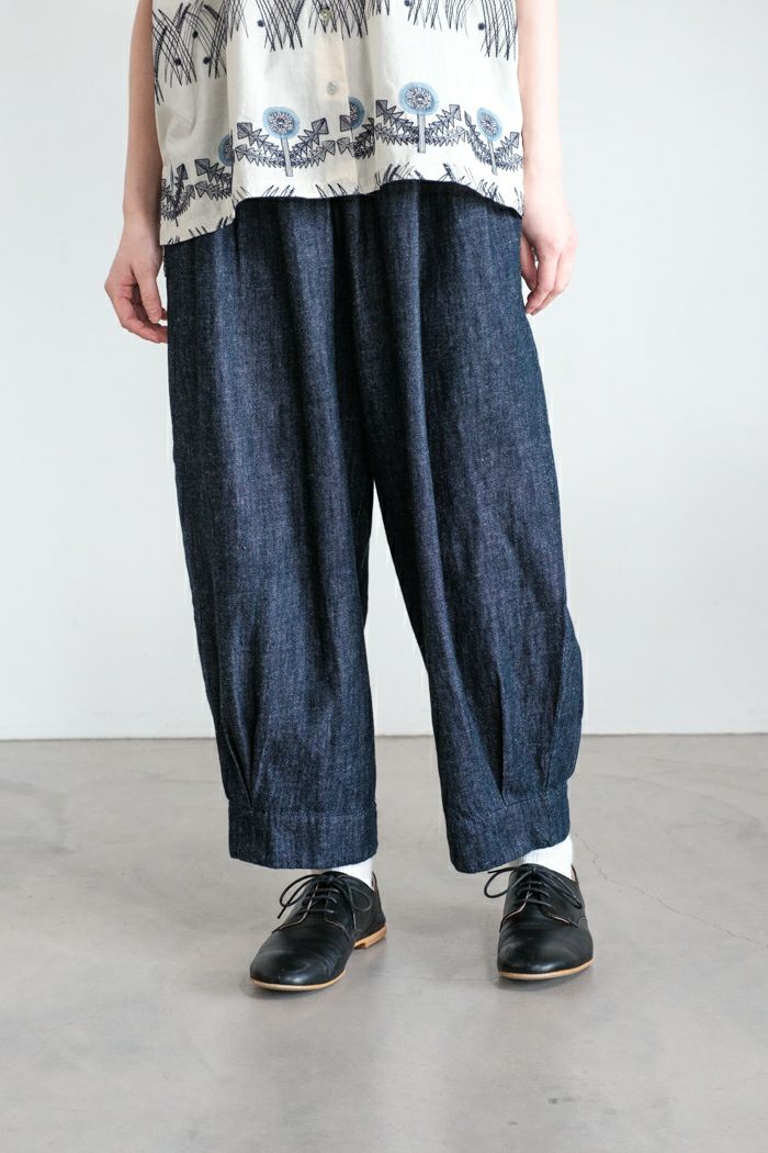 marble SUD マーブルシュッド <br>綿麻デニム裾タックパンツ(25SS)