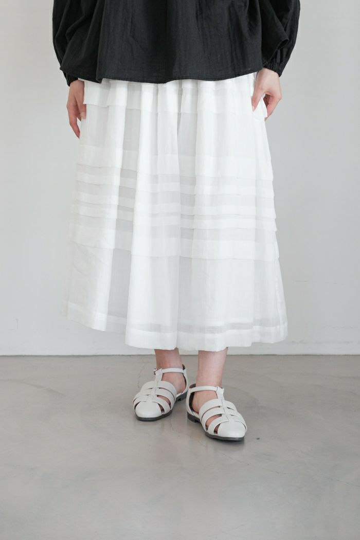 Heriter エリテ <BR>ramie pintack skirt(25SS)