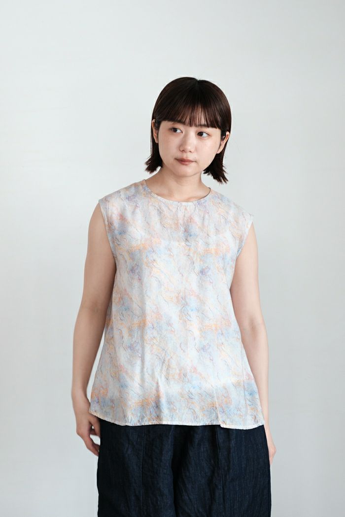 ROBE de PEAU ローブデポー <br>マーブルパターンスリーブレスプルオーバー(25SS)