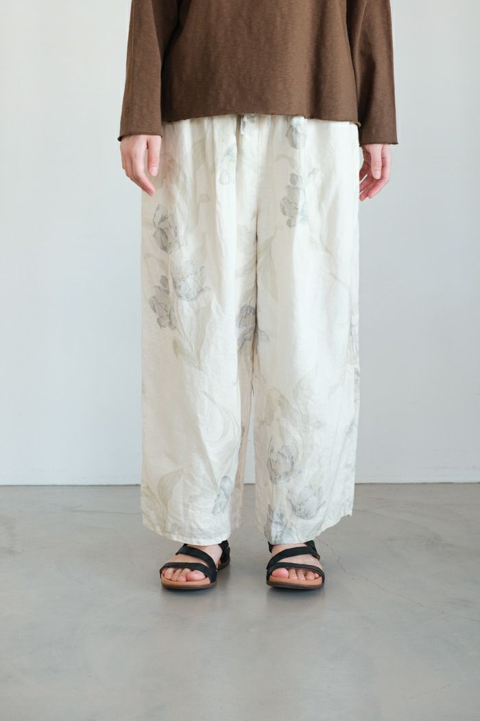 Gauze# ガーゼ <br>アンティークフラワープリントワイドパンツ(25SS)