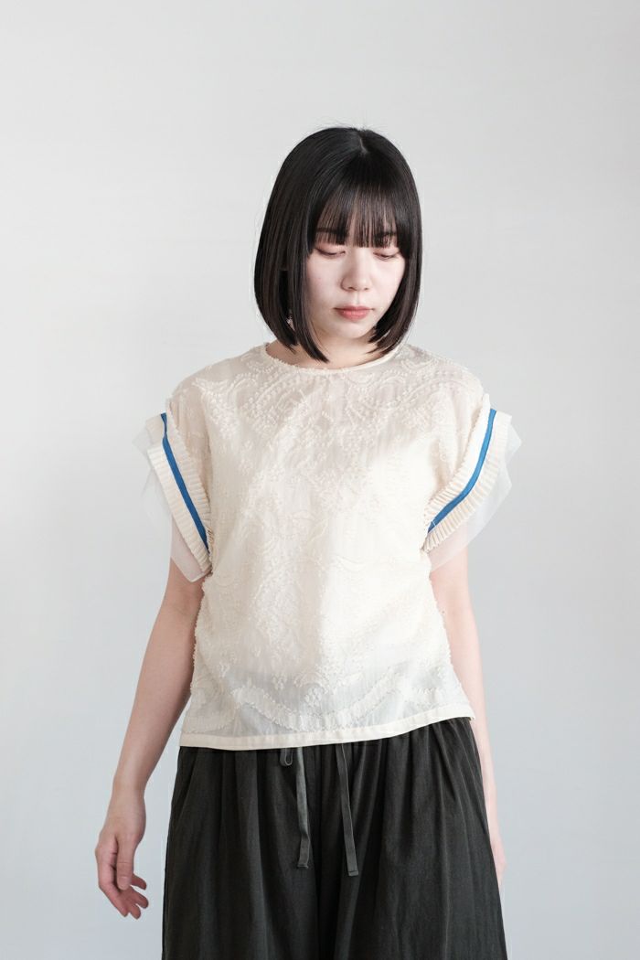 NATIVE VILLAGE ネイティブヴィレッジ <br> No.011：Shine bright フレンチスリーブブラウス(25SS)