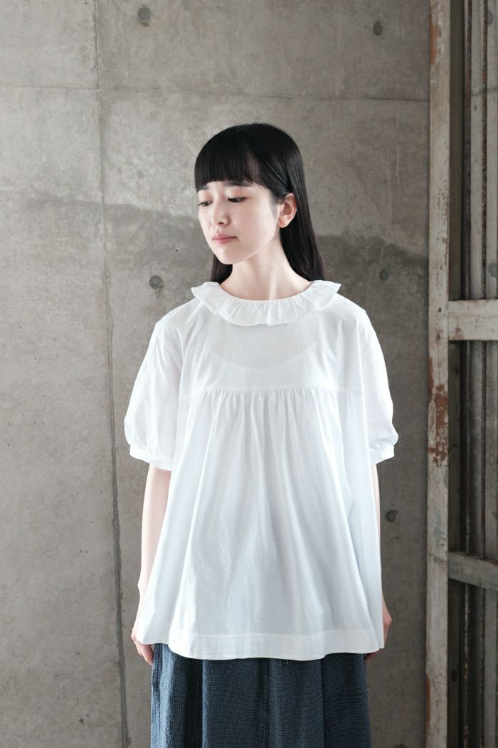 bulle de savon ビュルデサボン <br>60/2 シルケット天竺 frill collar プルオーバー(25SS)