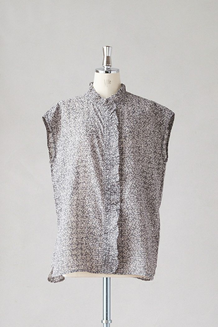 maison de soil メゾン ド ソイル<BR>POWER LOOM COTTON DOBIE CHECK ARABESQUE SCREEN PRINT NO/SL FRILL COLLAR SHIRT(25SS)