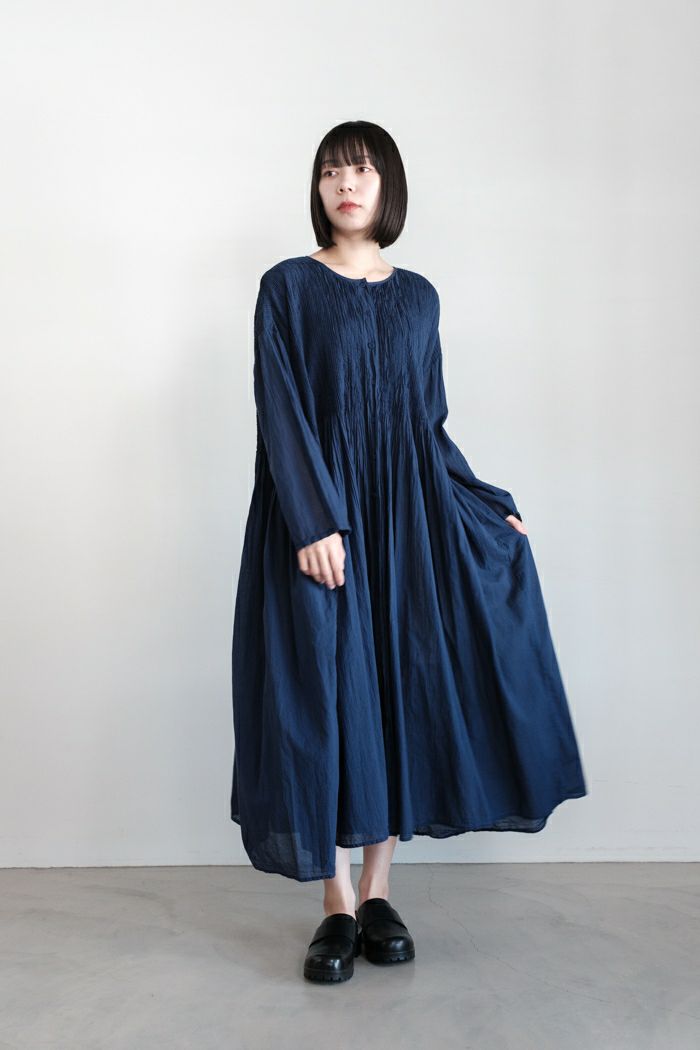 maison de soil メゾン ド ソイル<BR>80s ORGANIC STRIPE(OVERDYE) CREW-NECK BUTTON SHIRT MAXI DRESS WITH MINI PINTUCK(25SS)