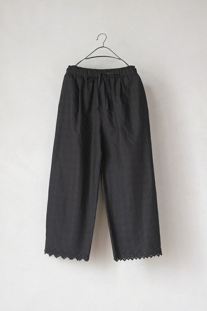 yuni ユニ <BR>単色スカラップ刺繍イージーパンツ(25SS)