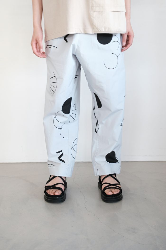 sneeuw スニュウ <br>ピルエットパンツ(25SS)