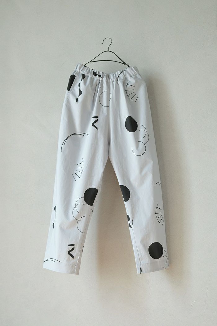 sneeuw スニュウ <br>ピルエットパンツ(25SS)