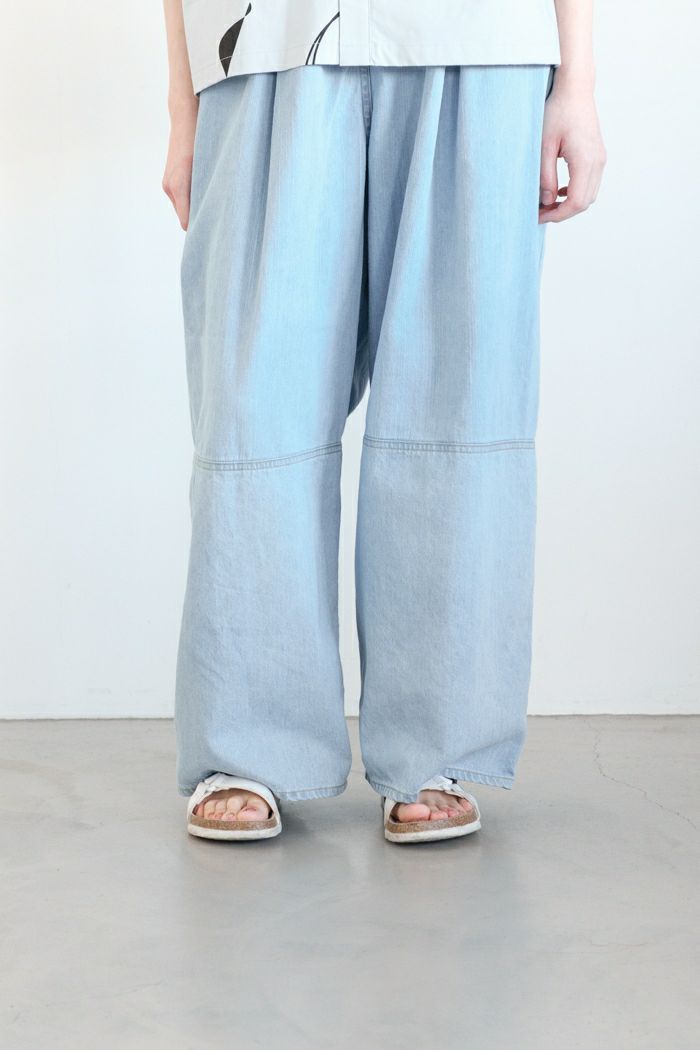 sneeuw スニュウ <br>デニムタックワイドパンツ(25SS)
