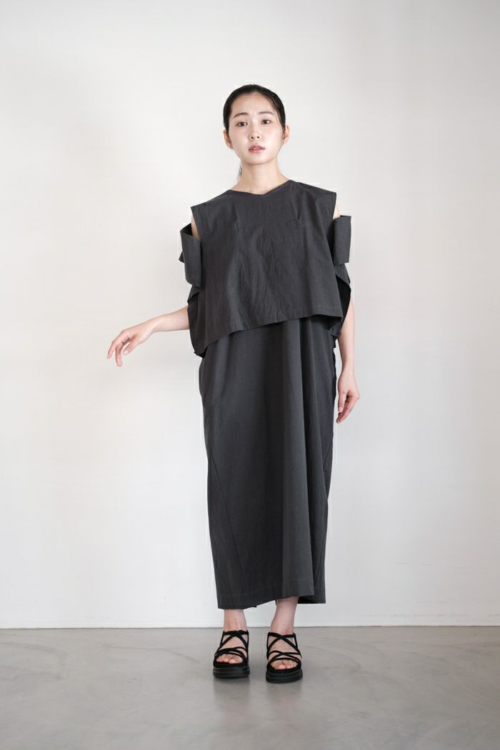 sneeuw スニュウ <br>スクエアワンピース(25SS)