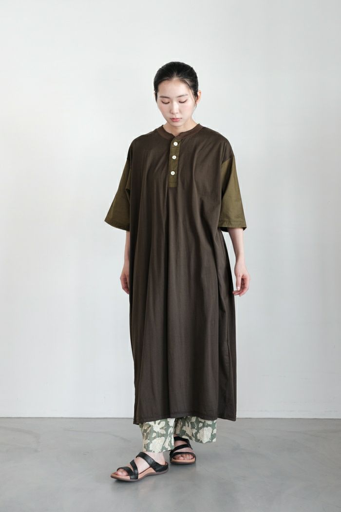 ARTE POVERA アルテポーヴェラ <br>120/2スーピマ天竺＆ローンMIX ヘンリーワンピース（25SS)