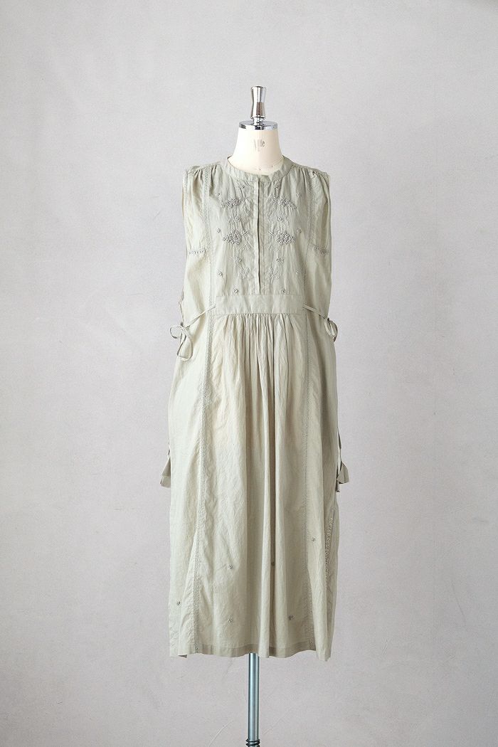 Porter des boutons ポルテデブトン <br>Lilasエンブロイダリーワンピース(25SS)