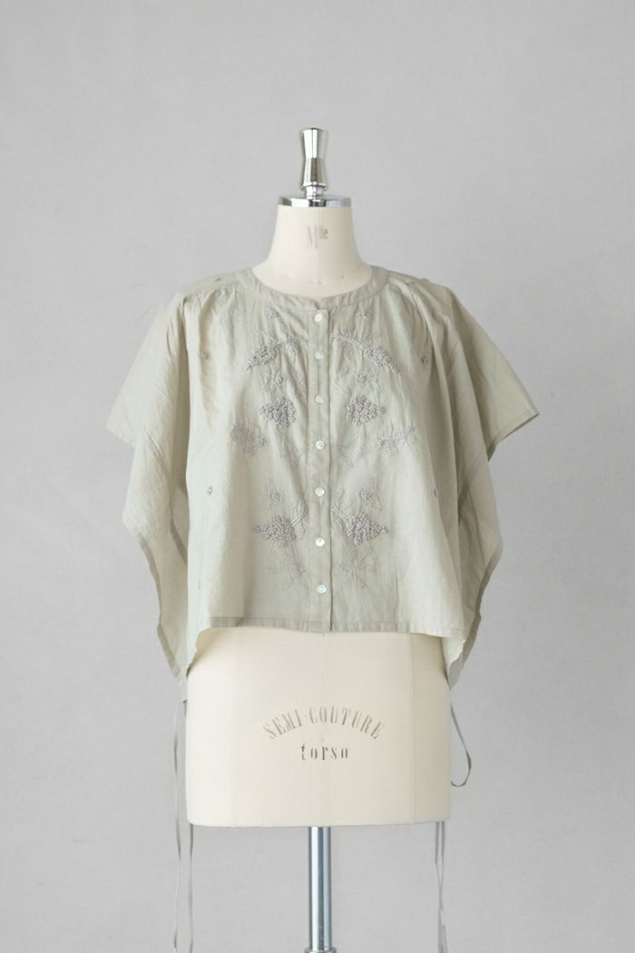 Porter des boutons  ポルテデブトン <br>Lilasエンブロイダリーブラウス(25SS)