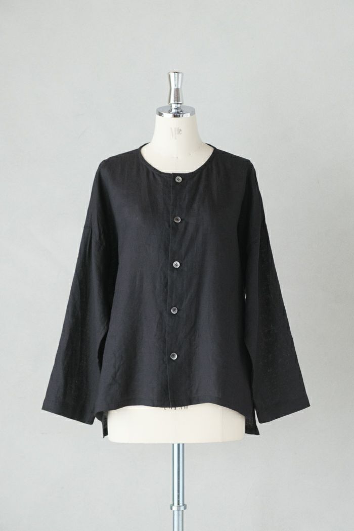 UNIVERSAL TISSU ユニヴァーサルティシュ <br>フレンチリネン ノーカラーシャツ(25SS)