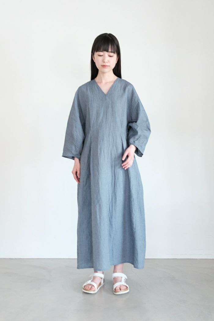 yuni ユニ <BR>L/CPeバックVネックワンピース(25SS)