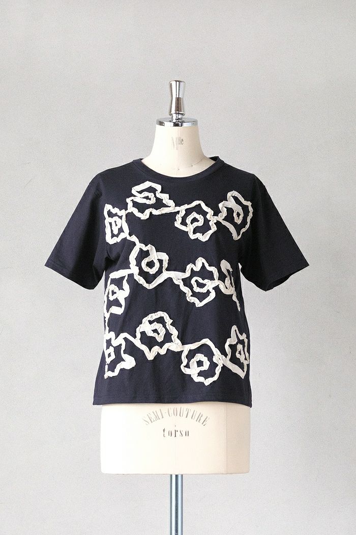 bulle de savon ビュルデサボン <br>くるくるはなテープ刺繍Tシャツ(25SS)