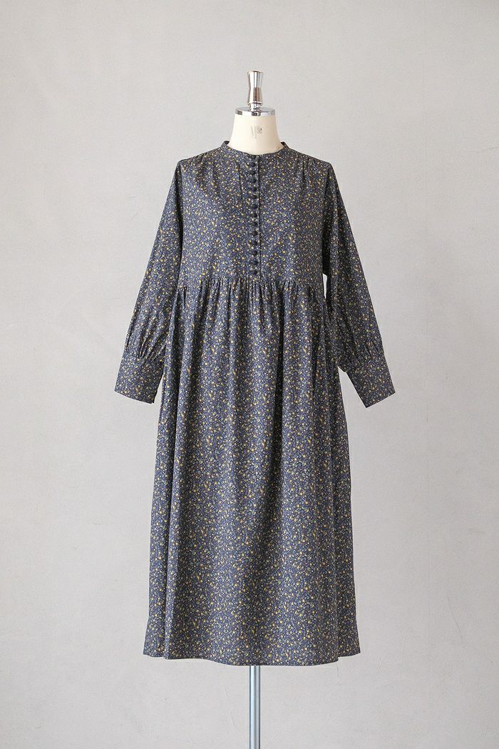 pot and tea ポットアンドティー <br>ノーカラーロングワンピース(25SS/新花柄)